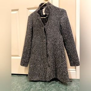 Tweed dressy winter coat, XS by Jack boutique. Button front, lined with belt!